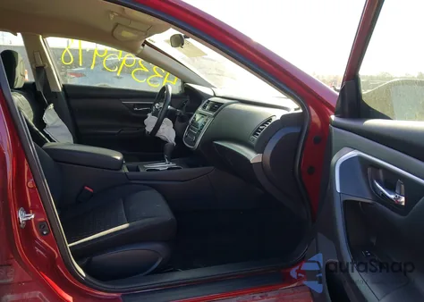 2017 Nissan Altima 2.5 S z USA, uszkodzony, nr VIN 1N4AL3AP0HN323882